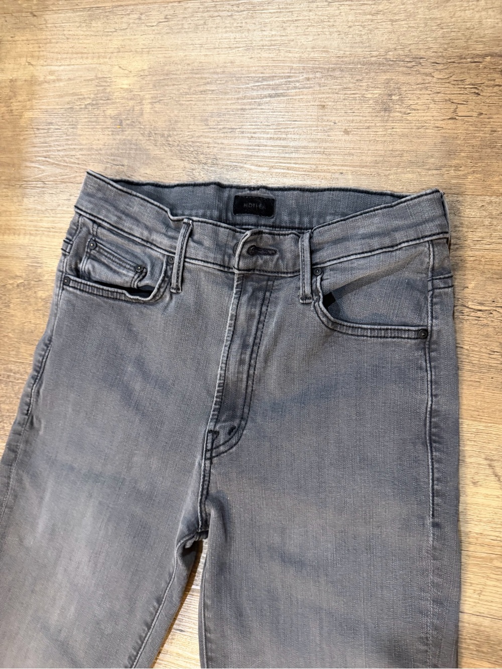 Mother insider crop step fray Sz 27 - Picture 3 of 7